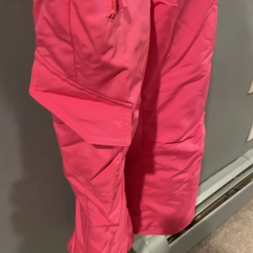 Roebuck & Co. pink Insulated Winter Snow Pants Kid’s Youth Size medium 5/6 ⛄️